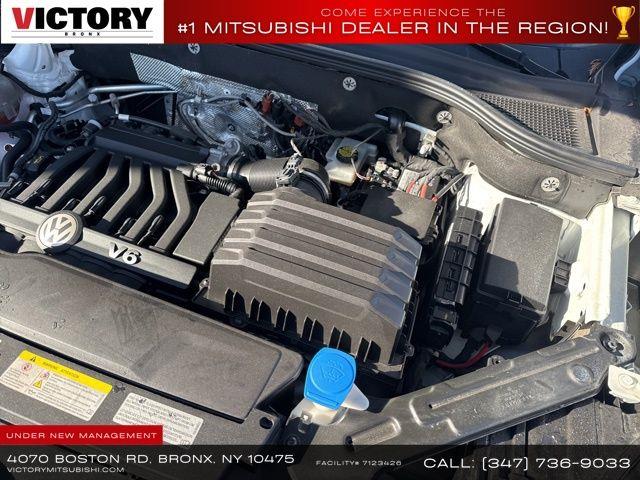 2021 Volkswagen Atlas 3.6L V6 SE w/Technology, available for sale in Floral Park, New York | Shop Auto NY. Floral Park, New York 2021 Volkswagen Atlas 3.6L V6 SE w/Technology, available for sale in Floral Park, New York | Shop Auto NY. Floral Park, New York