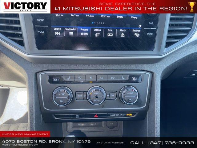 2021 Volkswagen Atlas 3.6L V6 SE w/Technology, available for sale in Floral Park, New York | Shop Auto NY. Floral Park, New York 2021 Volkswagen Atlas 3.6L V6 SE w/Technology, available for sale in Floral Park, New York | Shop Auto NY. Floral Park, New York
