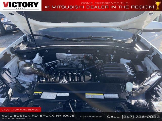 2021 Volkswagen Atlas 3.6L V6 SE w/Technology, available for sale in Floral Park, New York | Shop Auto NY. Floral Park, New York 2021 Volkswagen Atlas 3.6L V6 SE w/Technology, available for sale in Floral Park, New York | Shop Auto NY. Floral Park, New York