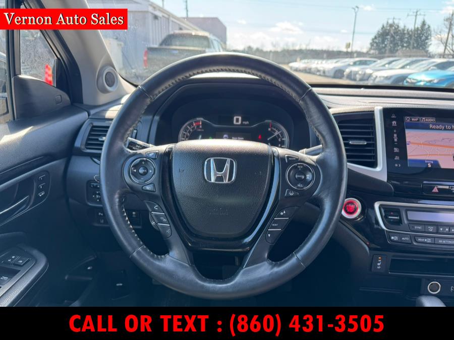 2018 Honda Ridgeline RTL-E AWD, available for sale in Manchester, Connecticut | Vernon Auto Sale & Service. Manchester, Connecticut 2018 Honda Ridgeline RTL-E AWD, available for sale in Manchester, Connecticut | Vernon Auto Sale & Service. Manchester, Connecticut
