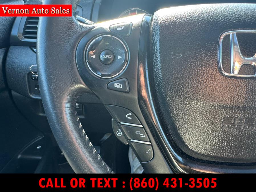 2018 Honda Ridgeline RTL-E AWD, available for sale in Manchester, Connecticut | Vernon Auto Sale & Service. Manchester, Connecticut 2018 Honda Ridgeline RTL-E AWD, available for sale in Manchester, Connecticut | Vernon Auto Sale & Service. Manchester, Connecticut