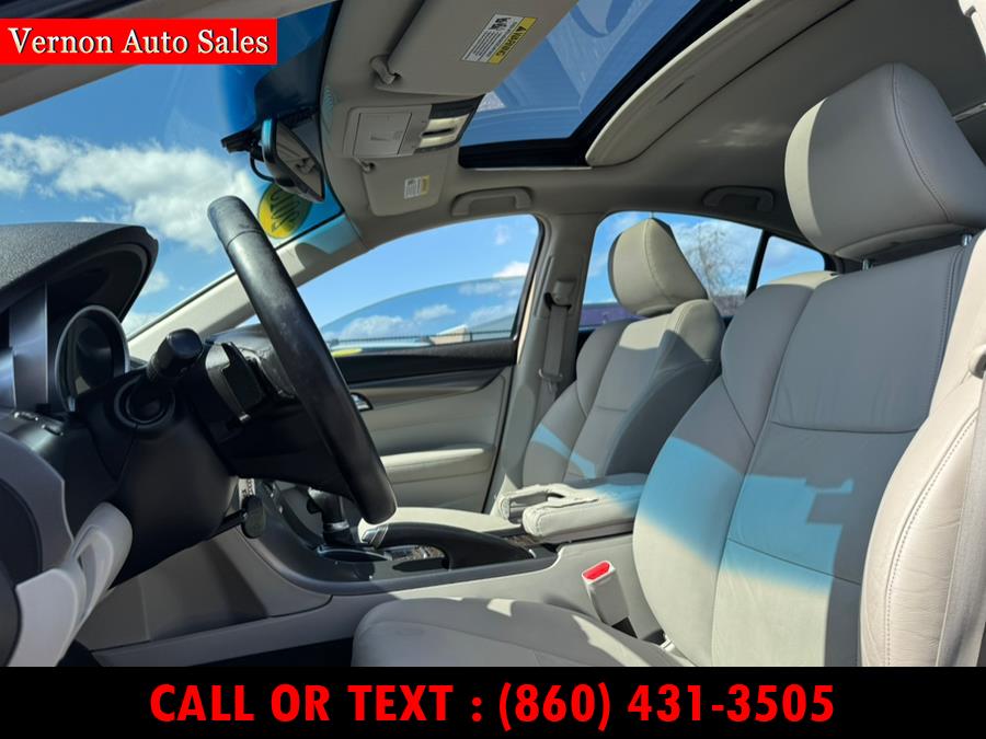 2013 Acura TL 4dr Sdn Auto 2WD, available for sale in Manchester, Connecticut | Vernon Auto Sale & Service. Manchester, Connecticut 2013 Acura TL 4dr Sdn Auto 2WD, available for sale in Manchester, Connecticut | Vernon Auto Sale & Service. Manchester, Connecticut