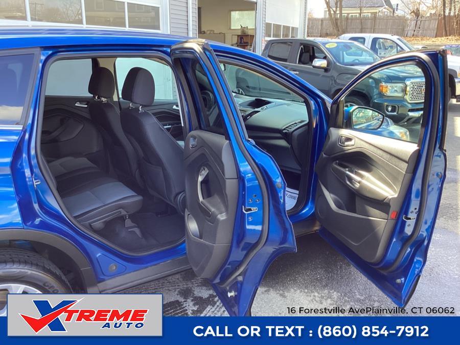 2017 Ford Escape SE 4WD, available for sale in Plainville, Connecticut | Xtreme Auto. Plainville, Connecticut 2017 Ford Escape SE 4WD, available for sale in Plainville, Connecticut | Xtreme Auto. Plainville, Connecticut
