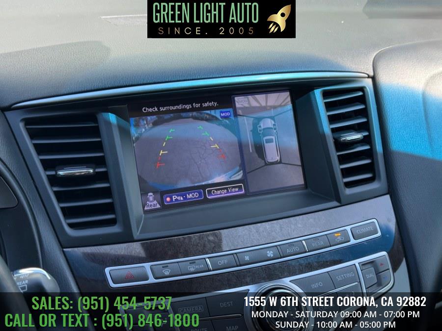 2014 INFINITI QX60 FWD 4dr, available for sale in Corona, California | Green Light Auto. Corona, California 2014 INFINITI QX60 FWD 4dr, available for sale in Corona, California | Green Light Auto. Corona, California