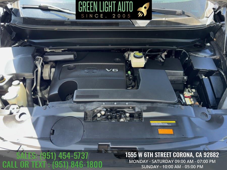 2014 INFINITI QX60 FWD 4dr, available for sale in Corona, California | Green Light Auto. Corona, California 2014 INFINITI QX60 FWD 4dr, available for sale in Corona, California | Green Light Auto. Corona, California