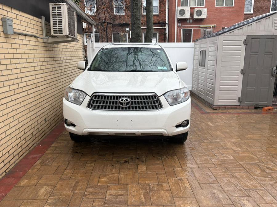 2008 Toyota Highlander Hybrid 4WD 4dr Limited w/3rd Row, available for sale in Rosedale, New York | Sunrise Auto Sales. Rosedale, New York 2008 Toyota Highlander Hybrid 4WD 4dr Limited w/3rd Row, available for sale in Rosedale, New York | Sunrise Auto Sales. Rosedale, New York