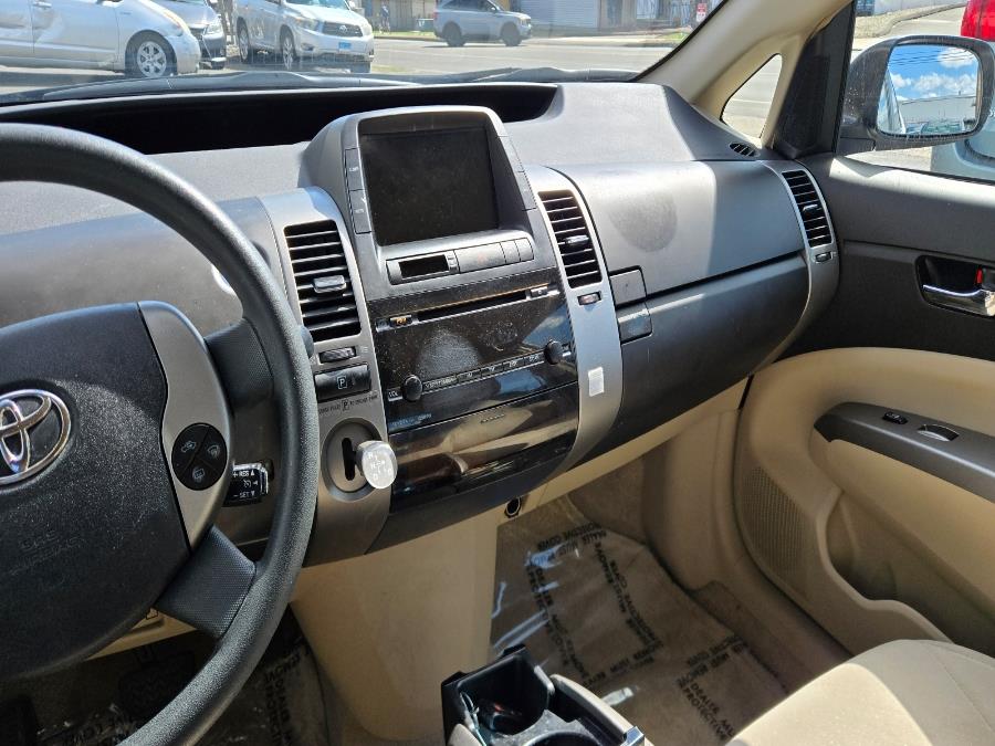 2005 Toyota Prius 5dr HB (Natl), available for sale in West Haven, Connecticut | Uzun Auto. West Haven, Connecticut 2005 Toyota Prius 5dr HB (Natl), available for sale in West Haven, Connecticut | Uzun Auto. West Haven, Connecticut