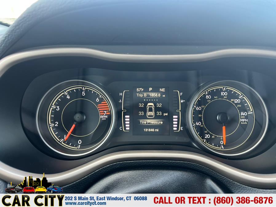 2016 Jeep Cherokee 4WD 4dr Latitude, available for sale in East Windsor, Connecticut | Car City LLC. East Windsor, Connecticut 2016 Jeep Cherokee 4WD 4dr Latitude, available for sale in East Windsor, Connecticut | Car City LLC. East Windsor, Connecticut
