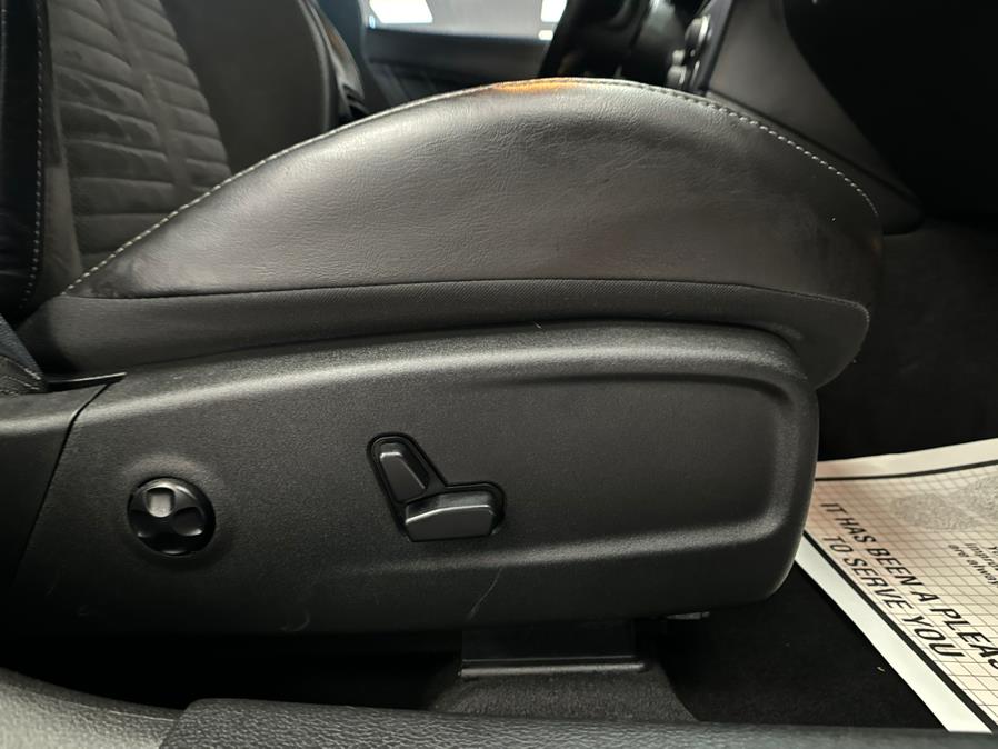 2020 Dodge Charger R/T RWD, available for sale in Massapequa Park, New York | Power Motors East. Massapequa Park, New York 2020 Dodge Charger R/T RWD, available for sale in Massapequa Park, New York | Power Motors East. Massapequa Park, New York