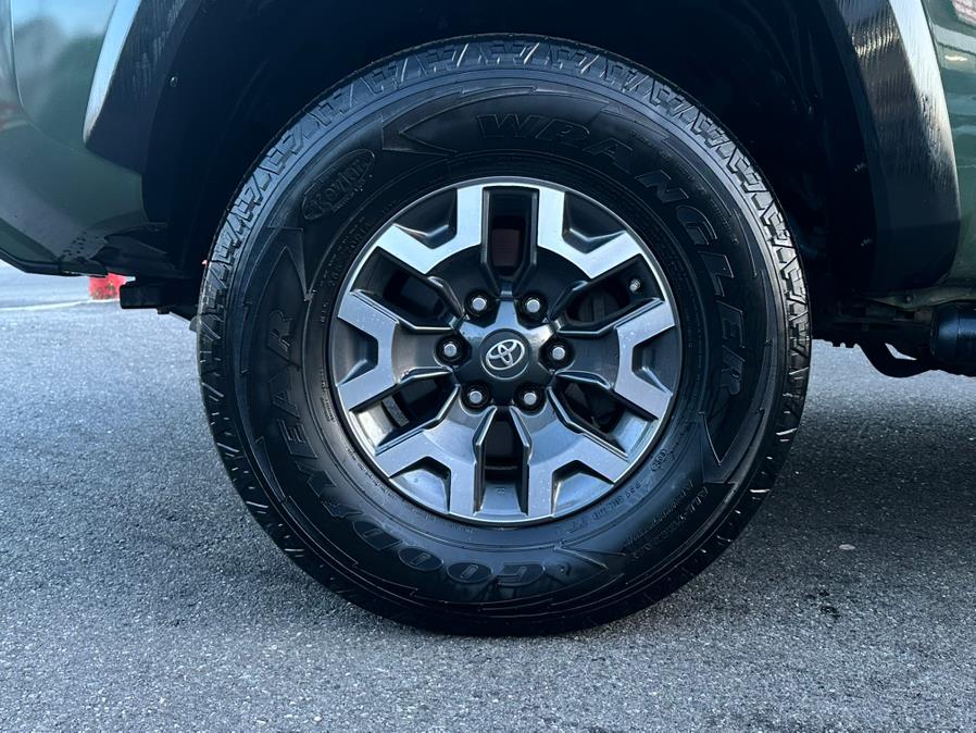 2021 Toyota Tacoma 4WD TRD Off Road Double Cab 5'' Bed V6 AT (Natl), available for sale in Hillside, New Jersey | Champion Auto Hillside. Hillside, New Jersey 2021 Toyota Tacoma 4WD TRD Off Road Double Cab 5'' Bed V6 AT (Natl), available for sale in Hillside, New Jersey | Champion Auto Hillside. Hillside, New Jersey