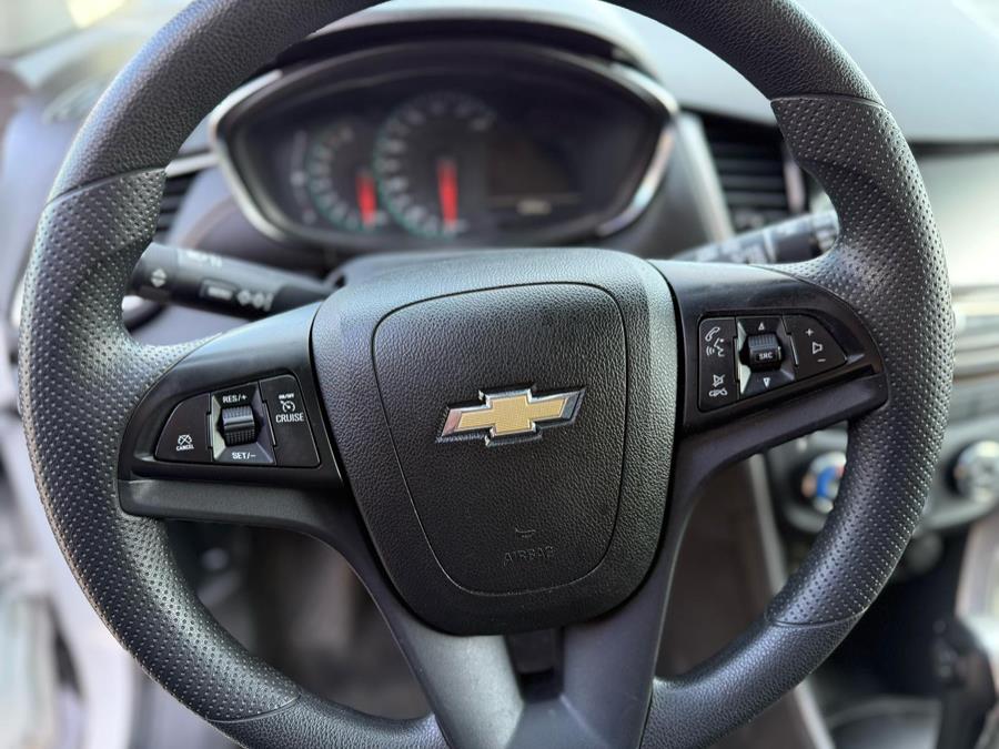 2017 Chevrolet Trax FWD 4dr LT, available for sale in BURLINGTON, New Jersey | Tri States Auto Group. BURLINGTON, New Jersey 2017 Chevrolet Trax FWD 4dr LT, available for sale in BURLINGTON, New Jersey | Tri States Auto Group. BURLINGTON, New Jersey
