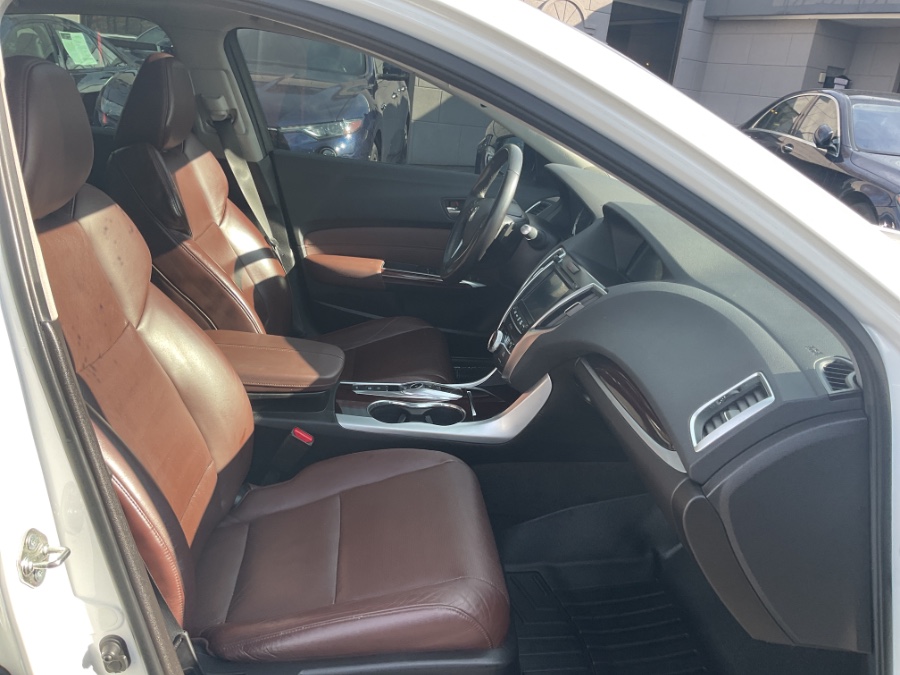2016 Acura TLX 4dr Sdn SH-AWD V6 Tech, available for sale in Waterbury, Connecticut | Jim Juliani Motors. Waterbury, Connecticut 2016 Acura TLX 4dr Sdn SH-AWD V6 Tech, available for sale in Waterbury, Connecticut | Jim Juliani Motors. Waterbury, Connecticut