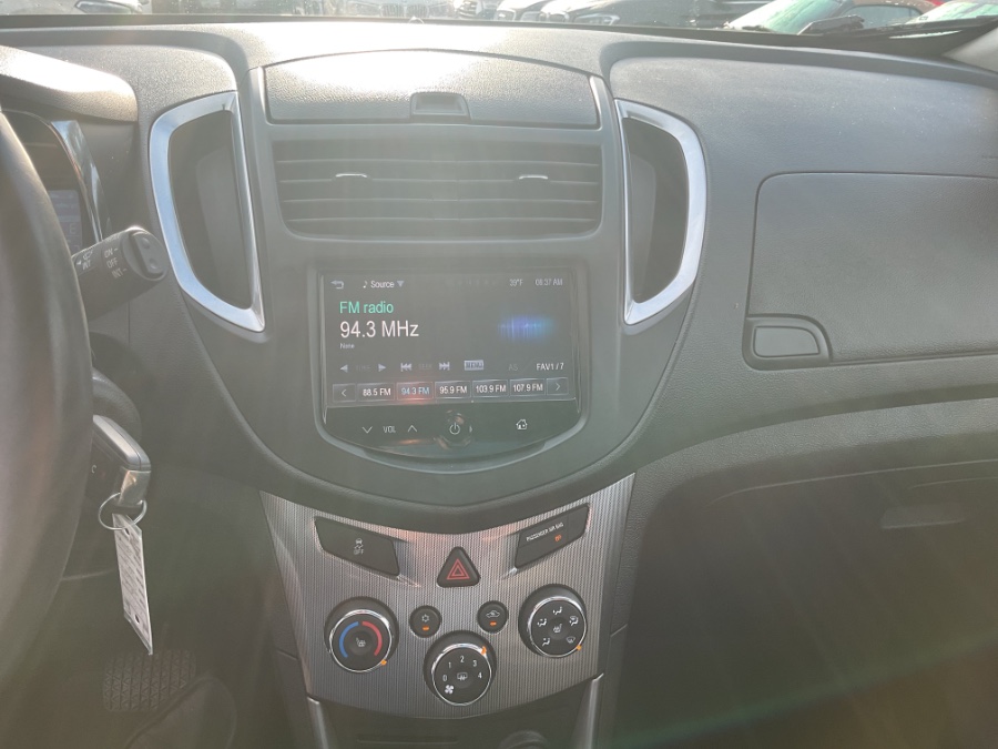 2016 Chevrolet Trax AWD 4dr LTZ, available for sale in Waterbury, Connecticut | Jim Juliani Motors. Waterbury, Connecticut 2016 Chevrolet Trax AWD 4dr LTZ, available for sale in Waterbury, Connecticut | Jim Juliani Motors. Waterbury, Connecticut