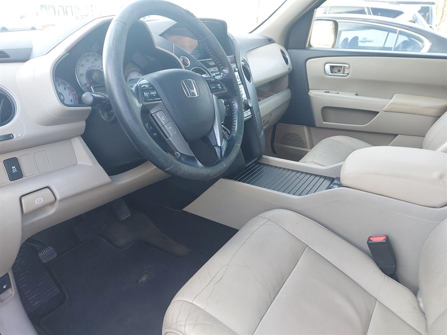 2014 Honda Pilot 4dr EX-L, available for sale in West Hartford, Connecticut | Chadrad Motors llc. West Hartford, Connecticut 2014 Honda Pilot 4dr EX-L, available for sale in West Hartford, Connecticut | Chadrad Motors llc. West Hartford, Connecticut
