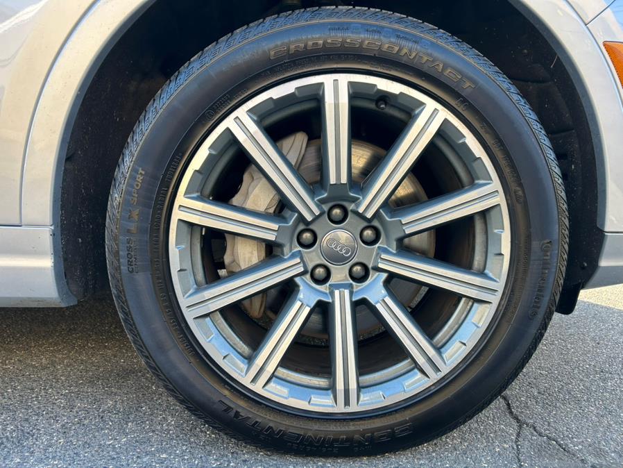2018 Audi Q7 3.0 TFSI Premium Plus, available for sale in West Springfield, Massachusetts | Union Street Auto Sales. West Springfield, Massachusetts 2018 Audi Q7 3.0 TFSI Premium Plus, available for sale in West Springfield, Massachusetts | Union Street Auto Sales. West Springfield, Massachusetts