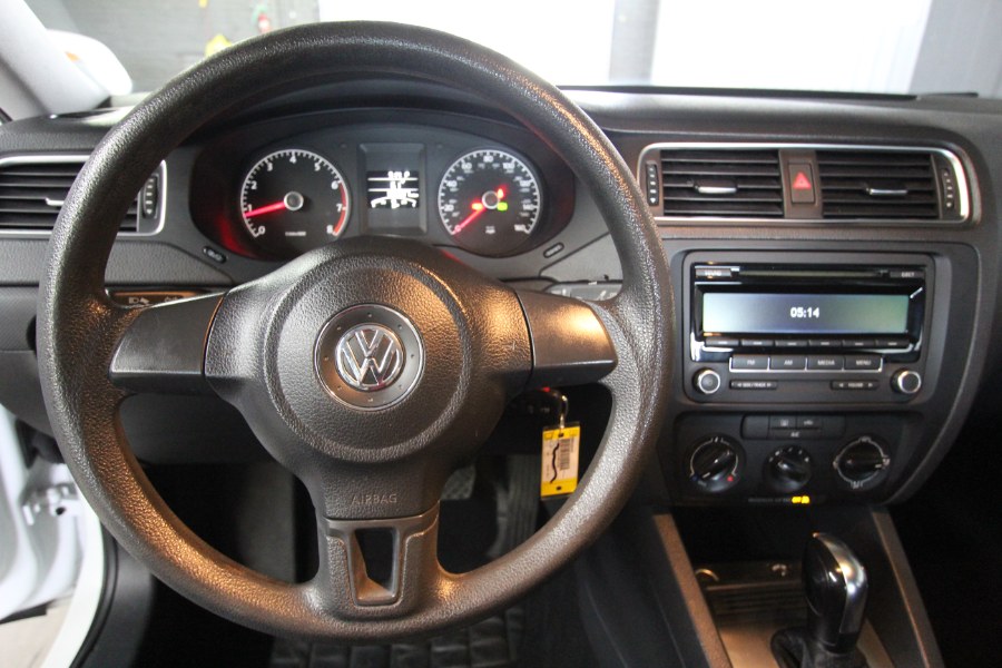 2014 Volkswagen Jetta Sedan 4dr Auto S, available for sale in Garden Grove, California | U Save Auto Auction. Garden Grove, California 2014 Volkswagen Jetta Sedan 4dr Auto S, available for sale in Garden Grove, California | U Save Auto Auction. Garden Grove, California