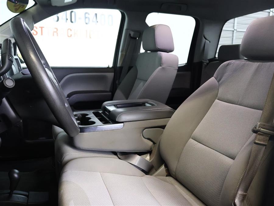 2016 Chevrolet Silverado K1500 CUSTOM, available for sale in Paterson, New Jersey | Fast Track Motors. Paterson, New Jersey 2016 Chevrolet Silverado K1500 CUSTOM, available for sale in Paterson, New Jersey | Fast Track Motors. Paterson, New Jersey