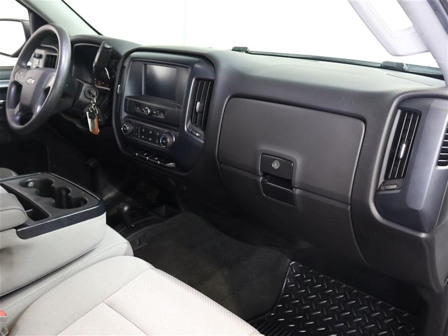 2016 Chevrolet Silverado K1500 CUSTOM, available for sale in Paterson, New Jersey | Fast Track Motors. Paterson, New Jersey 2016 Chevrolet Silverado K1500 CUSTOM, available for sale in Paterson, New Jersey | Fast Track Motors. Paterson, New Jersey