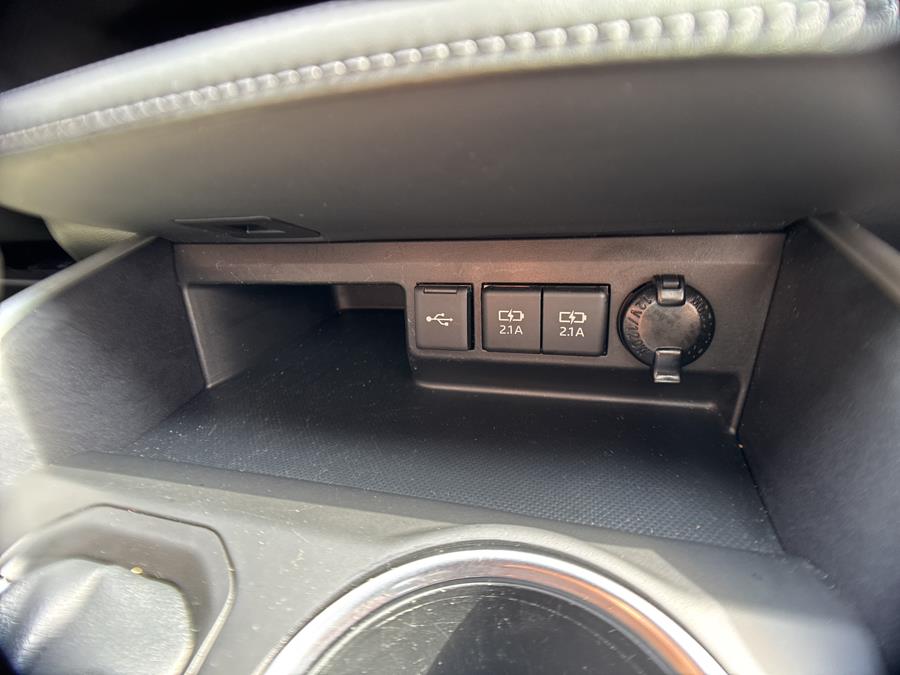2020 Toyota Highlander XLE, available for sale in NEW BRITAIN, Connecticut | Prestige Auto Superstore. NEW BRITAIN, Connecticut 2020 Toyota Highlander XLE, available for sale in NEW BRITAIN, Connecticut | Prestige Auto Superstore. NEW BRITAIN, Connecticut