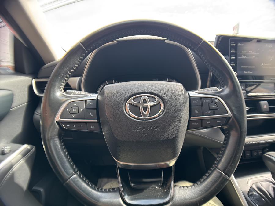 2020 Toyota Highlander XLE, available for sale in NEW BRITAIN, Connecticut | Prestige Auto Superstore. NEW BRITAIN, Connecticut 2020 Toyota Highlander XLE, available for sale in NEW BRITAIN, Connecticut | Prestige Auto Superstore. NEW BRITAIN, Connecticut