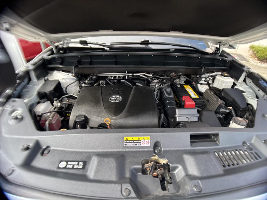 2020 Toyota Highlander XLE, available for sale in NEW BRITAIN, Connecticut | Prestige Auto Superstore. NEW BRITAIN, Connecticut 2020 Toyota Highlander XLE, available for sale in NEW BRITAIN, Connecticut | Prestige Auto Superstore. NEW BRITAIN, Connecticut