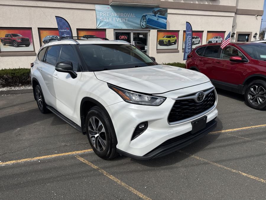 2020 Toyota Highlander XLE, available for sale in NEW BRITAIN, Connecticut | Prestige Auto Superstore. NEW BRITAIN, Connecticut 2020 Toyota Highlander XLE, available for sale in NEW BRITAIN, Connecticut | Prestige Auto Superstore. NEW BRITAIN, Connecticut
