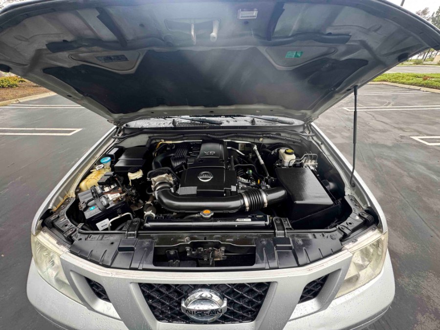 2012 Nissan Frontier 4WD Crew Cab SWB Auto PRO-4X, available for sale in Lake Forest, California | Pacific Green Line. Lake Forest, California 2012 Nissan Frontier 4WD Crew Cab SWB Auto PRO-4X, available for sale in Lake Forest, California | Pacific Green Line. Lake Forest, California