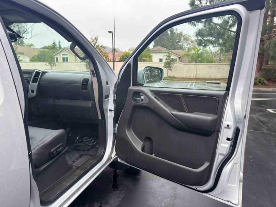 2012 Nissan Frontier 4WD Crew Cab SWB Auto PRO-4X, available for sale in Lake Forest, California | Pacific Green Line. Lake Forest, California 2012 Nissan Frontier 4WD Crew Cab SWB Auto PRO-4X, available for sale in Lake Forest, California | Pacific Green Line. Lake Forest, California