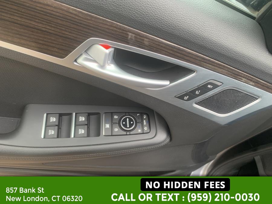 2017 Genesis G80 3.8L AWD, available for sale in New London, Connecticut | McAvoy Inc dba Town Hill Auto. New London, Connecticut 2017 Genesis G80 3.8L AWD, available for sale in New London, Connecticut | McAvoy Inc dba Town Hill Auto. New London, Connecticut