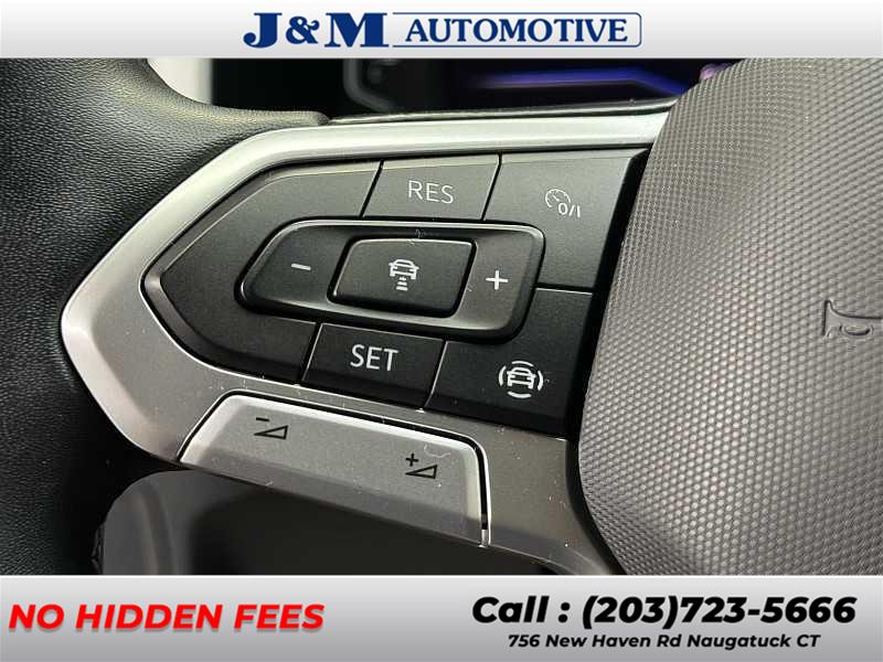 2022 Volkswagen Atlas Cross Sport 3.6L V6 SE w/Technology, available for sale in Naugatuck, Connecticut | J&M Automotive Sls&Svc LLC. Naugatuck, Connecticut 2022 Volkswagen Atlas Cross Sport 3.6L V6 SE w/Technology, available for sale in Naugatuck, Connecticut | J&M Automotive Sls&Svc LLC. Naugatuck, Connecticut