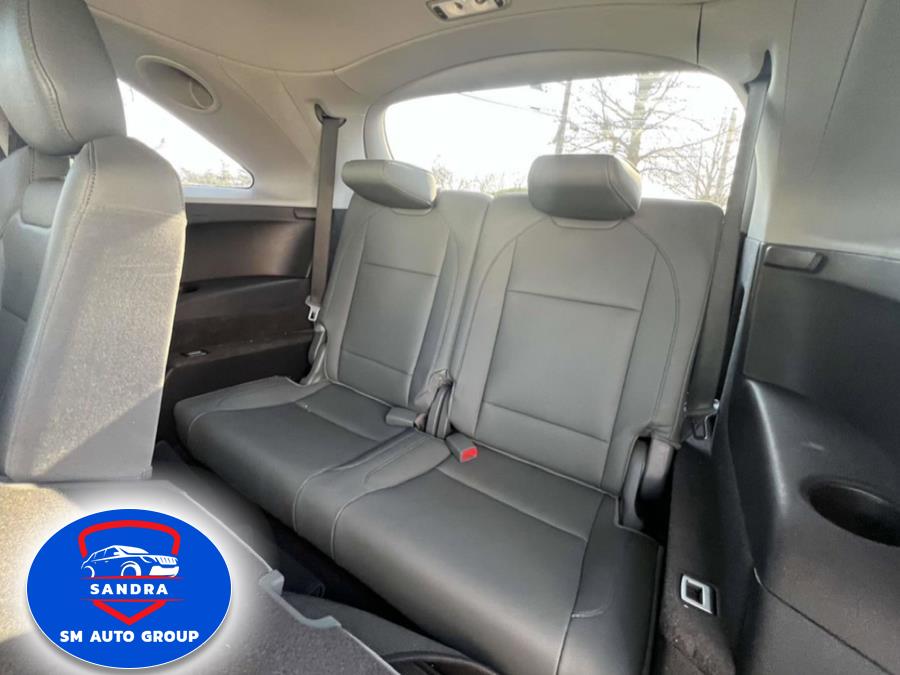 2014 Acura MDX SH-AWD 4dr Tech Pkg, available for sale in Milford, Connecticut | Sandra Auto Broker LLC. Milford, Connecticut 2014 Acura MDX SH-AWD 4dr Tech Pkg, available for sale in Milford, Connecticut | Sandra Auto Broker LLC. Milford, Connecticut
