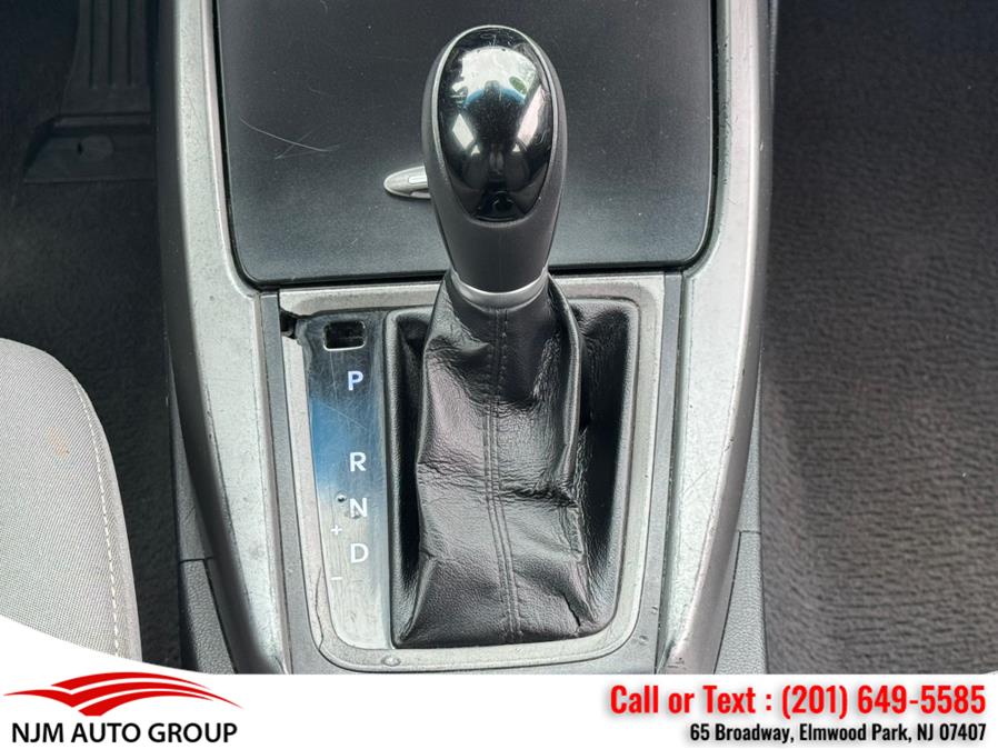 2014 Hyundai Elantra 4dr Sdn Auto SE, available for sale in Elmwood Park, New Jersey | NJM Auto Group. Elmwood Park, New Jersey 2014 Hyundai Elantra 4dr Sdn Auto SE, available for sale in Elmwood Park, New Jersey | NJM Auto Group. Elmwood Park, New Jersey