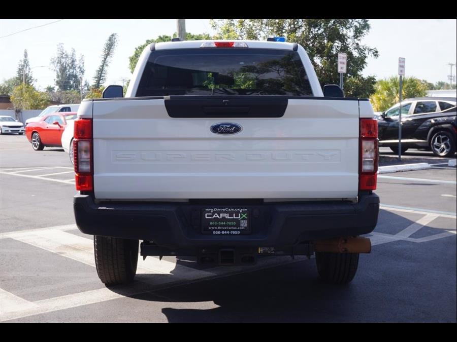 2020 Ford F-350 Super Duty XL, available for sale in Fort Myers, Florida | Carlux Fort Myers. Fort Myers, Florida 2020 Ford F-350 Super Duty XL, available for sale in Fort Myers, Florida | Carlux Fort Myers. Fort Myers, Florida