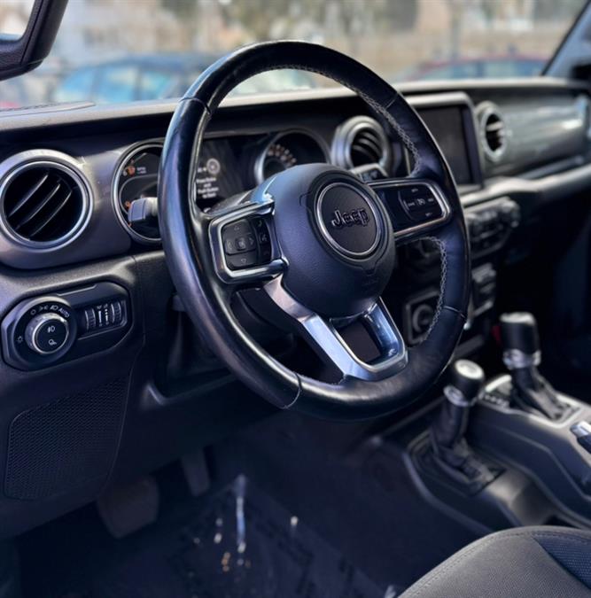 2020 Jeep Gladiator Overland 4x4, available for sale in Lowell, Massachusetts | Revolution Motors . Lowell, Massachusetts 2020 Jeep Gladiator Overland 4x4, available for sale in Lowell, Massachusetts | Revolution Motors . Lowell, Massachusetts