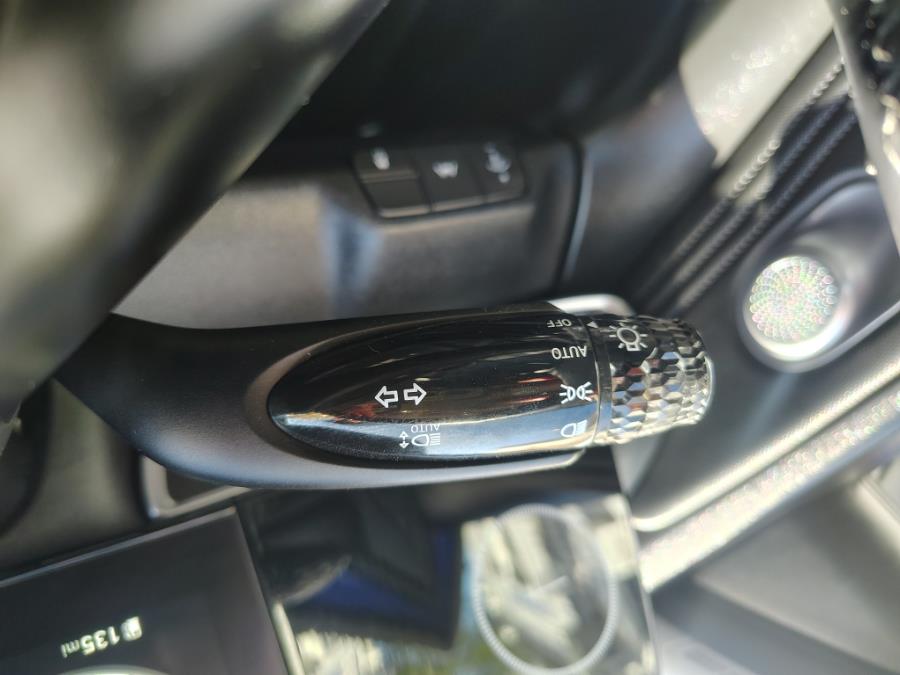 2023 Hyundai Elantra Limited IVT, available for sale in Newark, New Jersey | Champion Auto Sales. Newark, New Jersey 2023 Hyundai Elantra Limited IVT, available for sale in Newark, New Jersey | Champion Auto Sales. Newark, New Jersey
