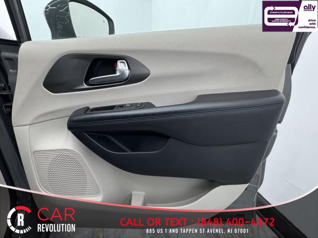2021 Chrysler Pacifica Hybrid Hybrid Touring L, available for sale in Avenel, New Jersey | Car Revolution. Avenel, New Jersey 2021 Chrysler Pacifica Hybrid Hybrid Touring L, available for sale in Avenel, New Jersey | Car Revolution. Avenel, New Jersey