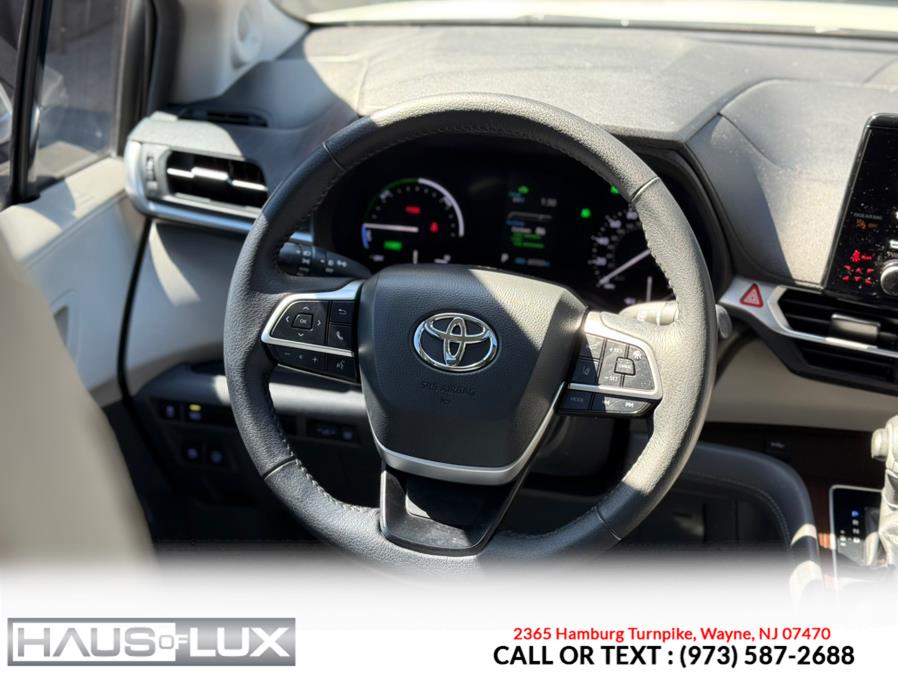 2022 Toyota Sienna XLE FWD 8-Passenger (Natl), available for sale in Wayne, New Jersey | Haus of Lux. Wayne, New Jersey 2022 Toyota Sienna XLE FWD 8-Passenger (Natl), available for sale in Wayne, New Jersey | Haus of Lux. Wayne, New Jersey