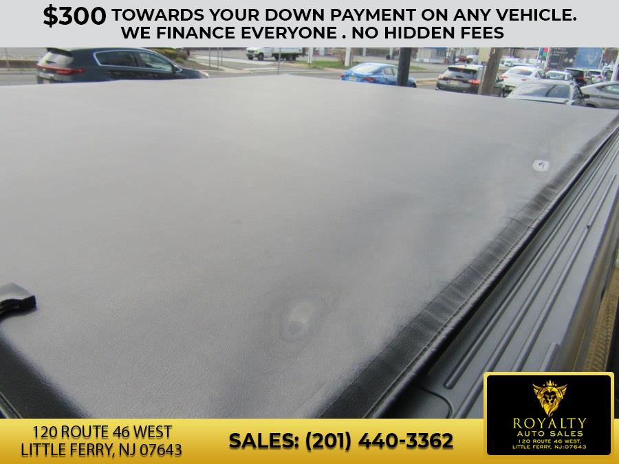 2015 Ford Super Duty F-250 SRW 4WD Crew Cab 172" XLT, available for sale in Little Ferry, New Jersey | Royalty Auto Sales. Little Ferry, New Jersey 2015 Ford Super Duty F-250 SRW 4WD Crew Cab 172" XLT, available for sale in Little Ferry, New Jersey | Royalty Auto Sales. Little Ferry, New Jersey