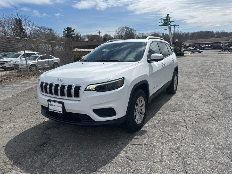 2021 Jeep Cherokee Latitude 4x4, available for sale in Milford, Connecticut | Dealertown Auto Wholesalers. Milford, Connecticut 2021 Jeep Cherokee Latitude 4x4, available for sale in Milford, Connecticut | Dealertown Auto Wholesalers. Milford, Connecticut
