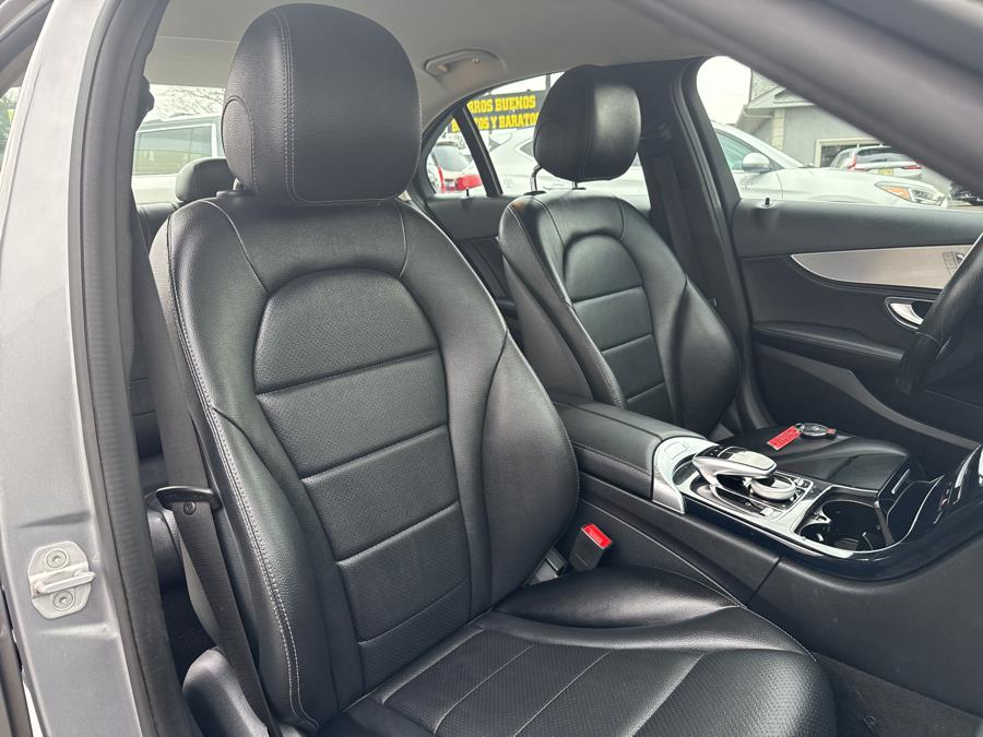 2015 Mercedes-Benz C-Class 4dr Sdn C 300 4MATIC, available for sale in Little Ferry, New Jersey | Victoria Preowned Autos Inc. Little Ferry, New Jersey 2015 Mercedes-Benz C-Class 4dr Sdn C 300 4MATIC, available for sale in Little Ferry, New Jersey | Victoria Preowned Autos Inc. Little Ferry, New Jersey