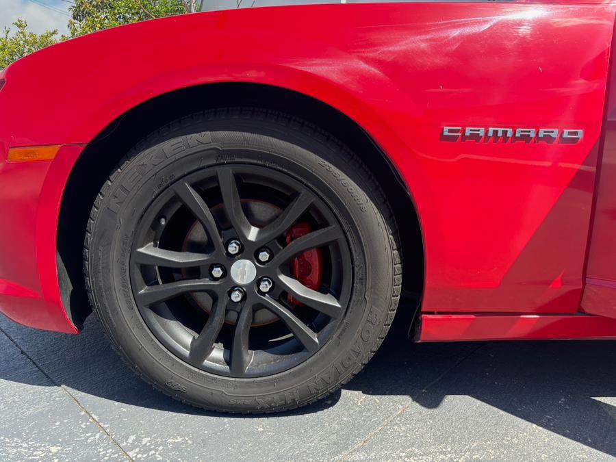 2015 Chevrolet Camaro 2dr Conv LT w/1LT, available for sale in Santa Ana, California | Auto Max Of Santa Ana. Santa Ana, California 2015 Chevrolet Camaro 2dr Conv LT w/1LT, available for sale in Santa Ana, California | Auto Max Of Santa Ana. Santa Ana, California
