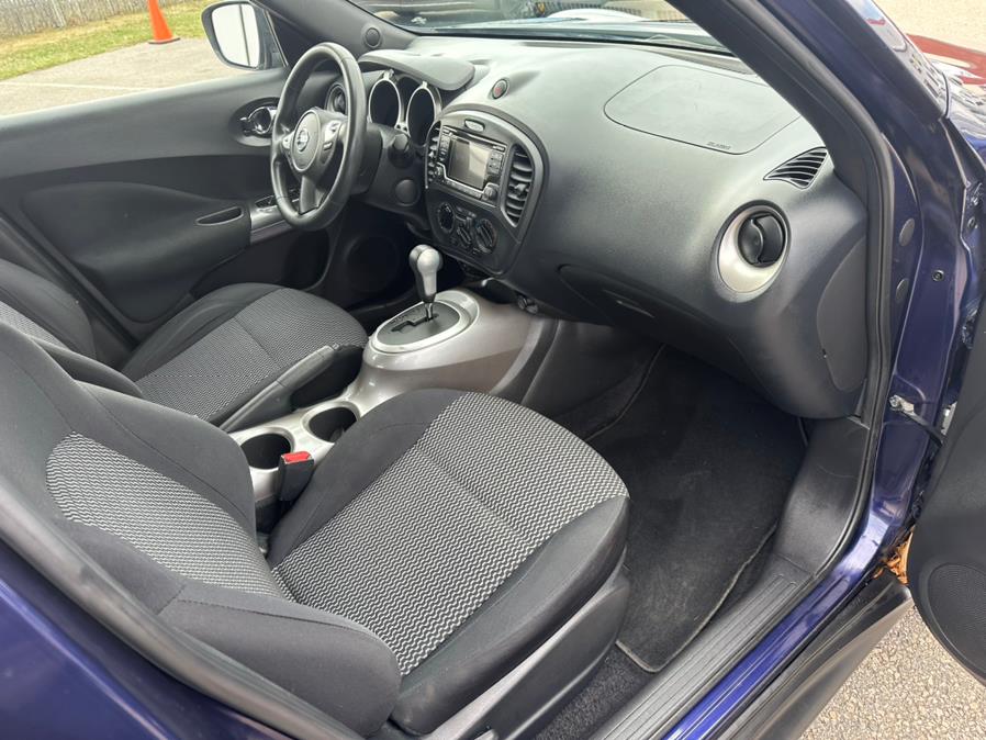 2015 Nissan JUKE 5dr Wgn CVT SV AWD, available for sale in South Windsor, Connecticut | Mike And Tony Auto Sales, Inc. South Windsor, Connecticut 2015 Nissan JUKE 5dr Wgn CVT SV AWD, available for sale in South Windsor, Connecticut | Mike And Tony Auto Sales, Inc. South Windsor, Connecticut