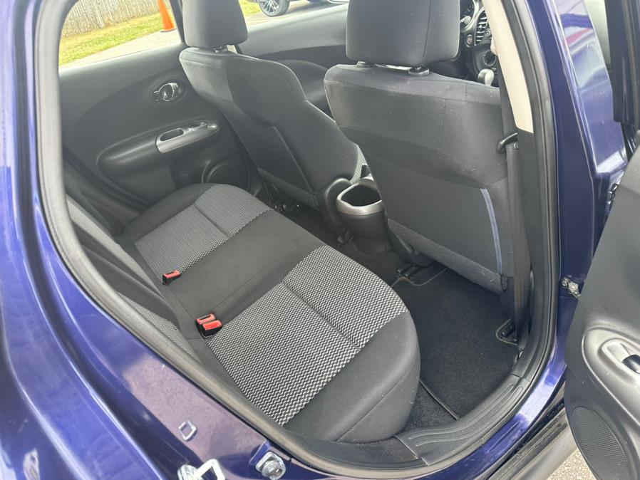 2015 Nissan JUKE 5dr Wgn CVT SV AWD, available for sale in South Windsor, Connecticut | Mike And Tony Auto Sales, Inc. South Windsor, Connecticut 2015 Nissan JUKE 5dr Wgn CVT SV AWD, available for sale in South Windsor, Connecticut | Mike And Tony Auto Sales, Inc. South Windsor, Connecticut