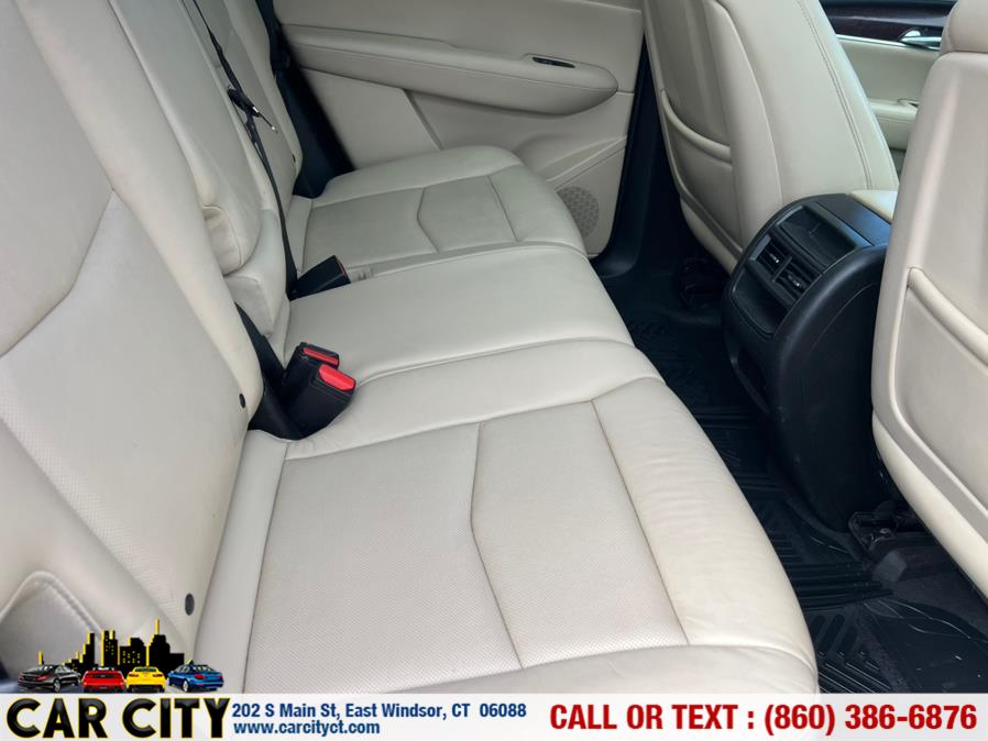 2017 Cadillac XT5 AWD 4dr Luxury, available for sale in East Windsor, Connecticut | Car City LLC. East Windsor, Connecticut 2017 Cadillac XT5 AWD 4dr Luxury, available for sale in East Windsor, Connecticut | Car City LLC. East Windsor, Connecticut