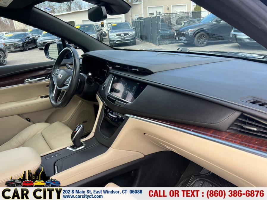 2017 Cadillac XT5 AWD 4dr Luxury, available for sale in East Windsor, Connecticut | Car City LLC. East Windsor, Connecticut 2017 Cadillac XT5 AWD 4dr Luxury, available for sale in East Windsor, Connecticut | Car City LLC. East Windsor, Connecticut
