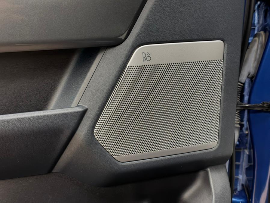 2022 Ford F-150 LARIAT 4WD SuperCrew 5.5'' Box, available for sale in Massapequa Park, New York | Power Motors East. Massapequa Park, New York 2022 Ford F-150 LARIAT 4WD SuperCrew 5.5'' Box, available for sale in Massapequa Park, New York | Power Motors East. Massapequa Park, New York