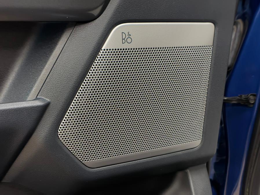 2022 Ford F-150 LARIAT 4WD SuperCrew 5.5'' Box, available for sale in Massapequa Park, New York | Power Motors East. Massapequa Park, New York 2022 Ford F-150 LARIAT 4WD SuperCrew 5.5'' Box, available for sale in Massapequa Park, New York | Power Motors East. Massapequa Park, New York