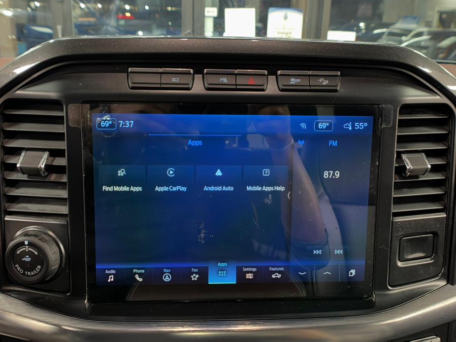 2022 Ford F-150 LARIAT 4WD SuperCrew 5.5'' Box, available for sale in Massapequa Park, New York | Power Motors East. Massapequa Park, New York 2022 Ford F-150 LARIAT 4WD SuperCrew 5.5'' Box, available for sale in Massapequa Park, New York | Power Motors East. Massapequa Park, New York