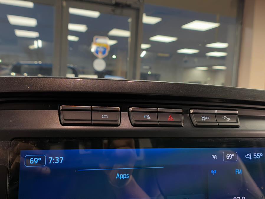2022 Ford F-150 LARIAT 4WD SuperCrew 5.5'' Box, available for sale in Massapequa Park, New York | Power Motors East. Massapequa Park, New York 2022 Ford F-150 LARIAT 4WD SuperCrew 5.5'' Box, available for sale in Massapequa Park, New York | Power Motors East. Massapequa Park, New York