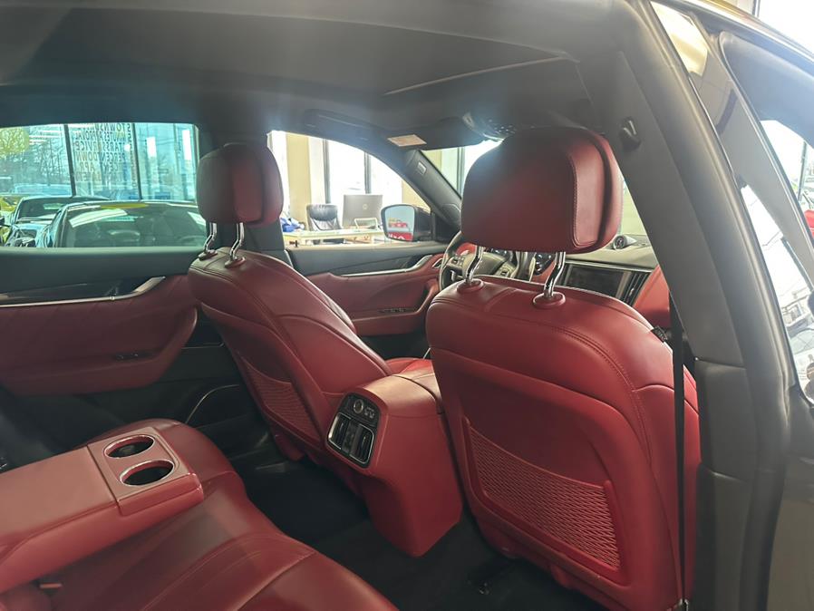 2023 Maserati Levante GT AWD, available for sale in Inwood, New York | 5 Towns Drive. Inwood, New York 2023 Maserati Levante GT AWD, available for sale in Inwood, New York | 5 Towns Drive. Inwood, New York